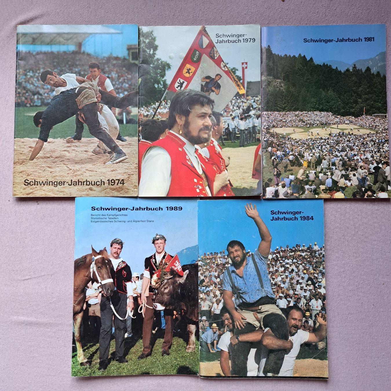 Libri: schwinger jahrbücher – Usato da Grindelwald venduto da Scorpion1966