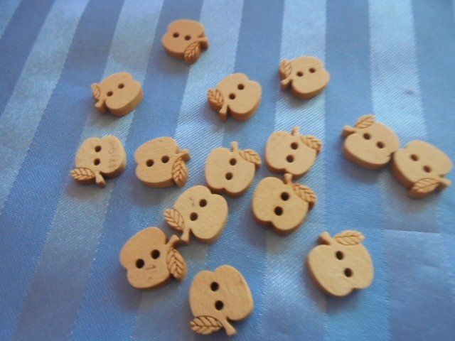 Bottoni: 30 Holzknöpfe Oepfeli 12 mm – Nuovo (secondo la descrizione) da Hinwil venduto da Glasperlen