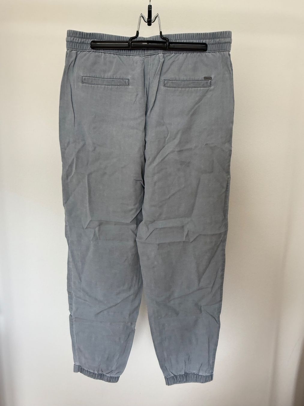 Esprit Pantaloni: Esprit Sommerhose, Gr. 28, hellblau – Usato da Kriens venduto da MeinKleiderschrank 2