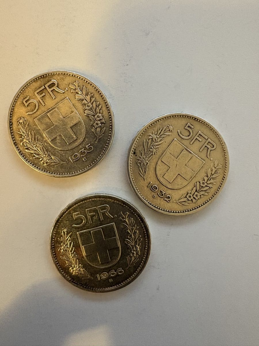 Tutti le monete: 5chf 1935 / 1932/1966 – Usato da Murten venduto da Tzaugg
