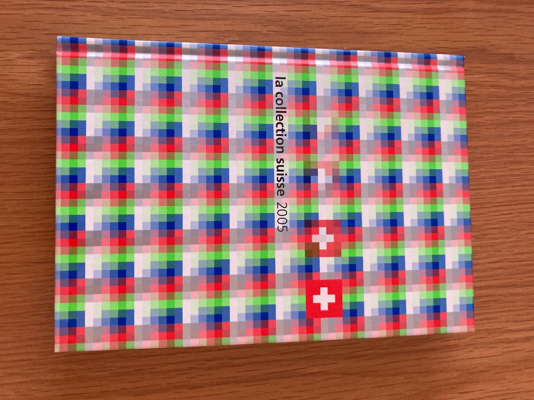 Alle Briefmarken: Jahrbuch JB 38 2005 ET gestempelt – Neu und originalverpackt aus Winterthur von Quilterin