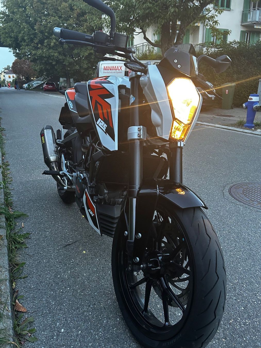 KTM Strada: Motorrad KTM 125 Duke – Usato da Kilchberg ZH venduto da key_cy8j 6