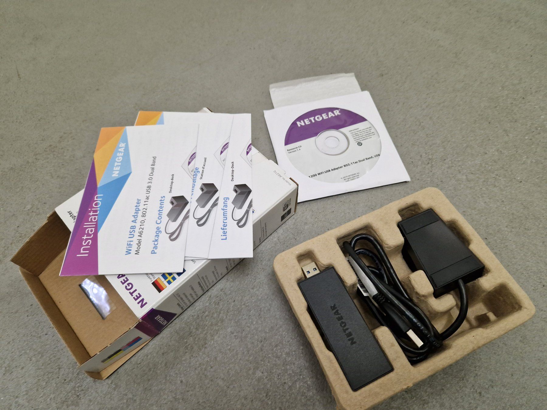 Laufwerke & Adapter: Netgear A6210-100PES USB 3.0 network adapter – Neu (gemäss Beschreibung) aus Adliswil von  1