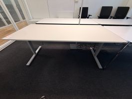 Tradingzone / Linak Bürotisch (Lot 88) 8304 Wallisellen