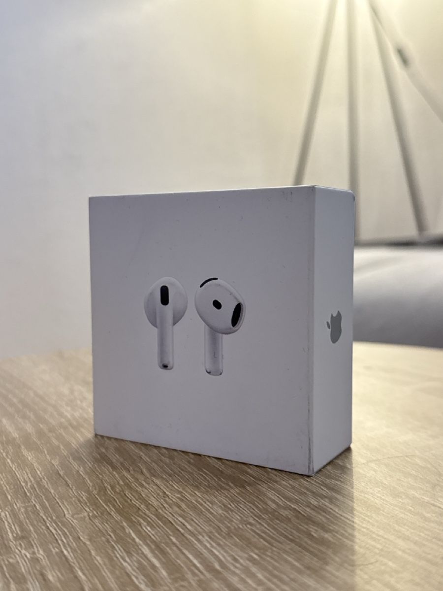 Apple Cuffie: AirPods 4  – Nuovo e nell'imballaggio originale da Aigle venduto da cat_9nly