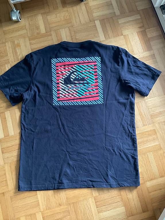 Quiksilver T-shirt: Quiksilver T-Shirt – Usato da huttwil venduto da care.b 1