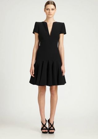 Kleid Alexander McQueen schwarz mit Volant guter Zustand