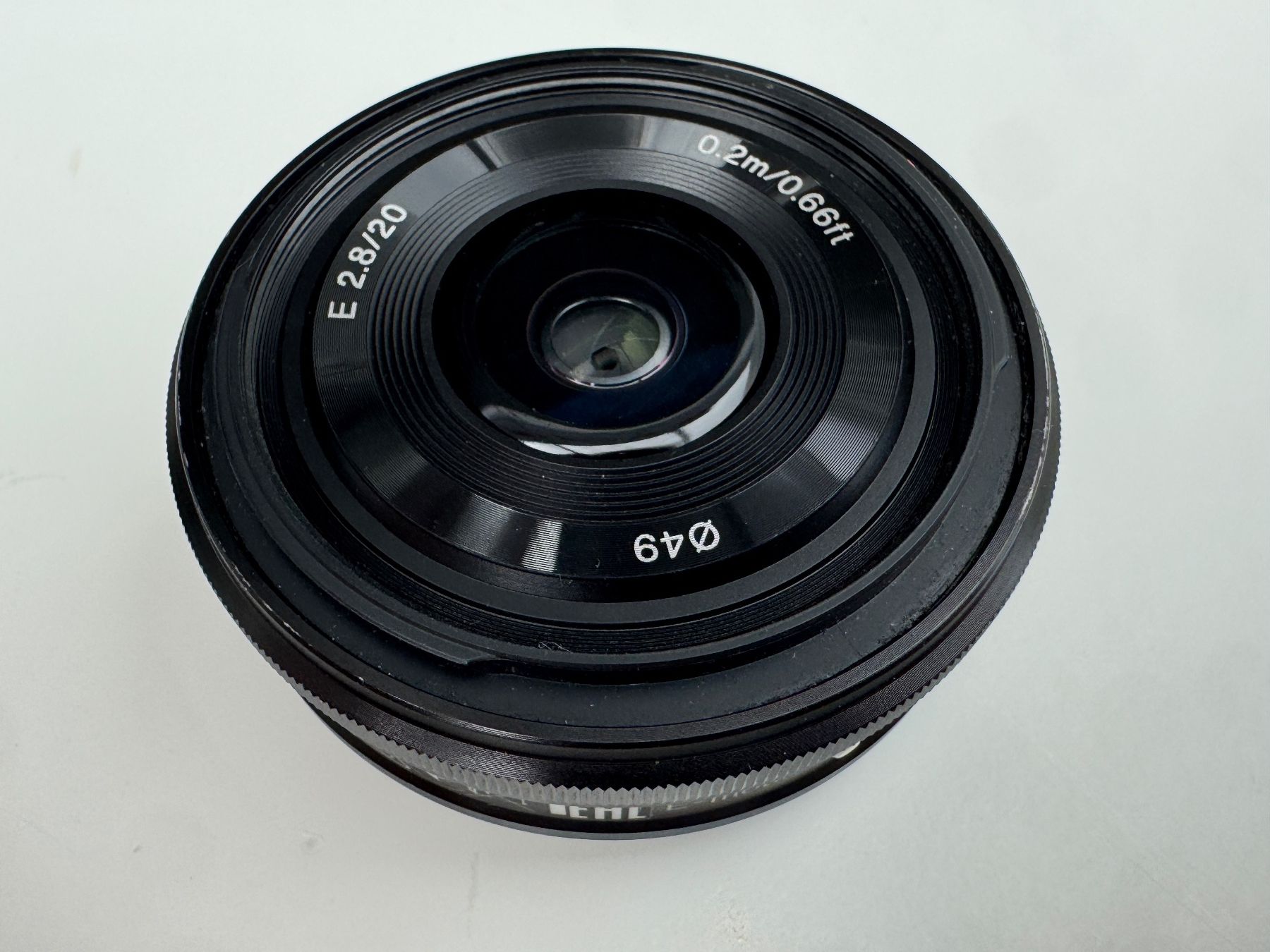 Sony Objektive: Sony E 20 mm F2.8 – Gebraucht aus Engelberg von chl_kf5j 1