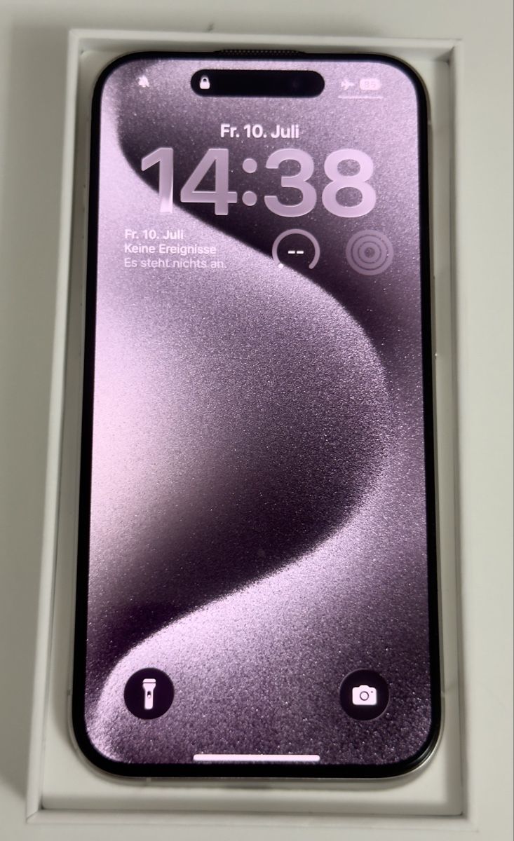 Apple Telefoni cellulari / Smartphones: iPhone 15 Pro weiss – Nuovo (secondo la descrizione) da Bottmingen venduto da S54B32 2