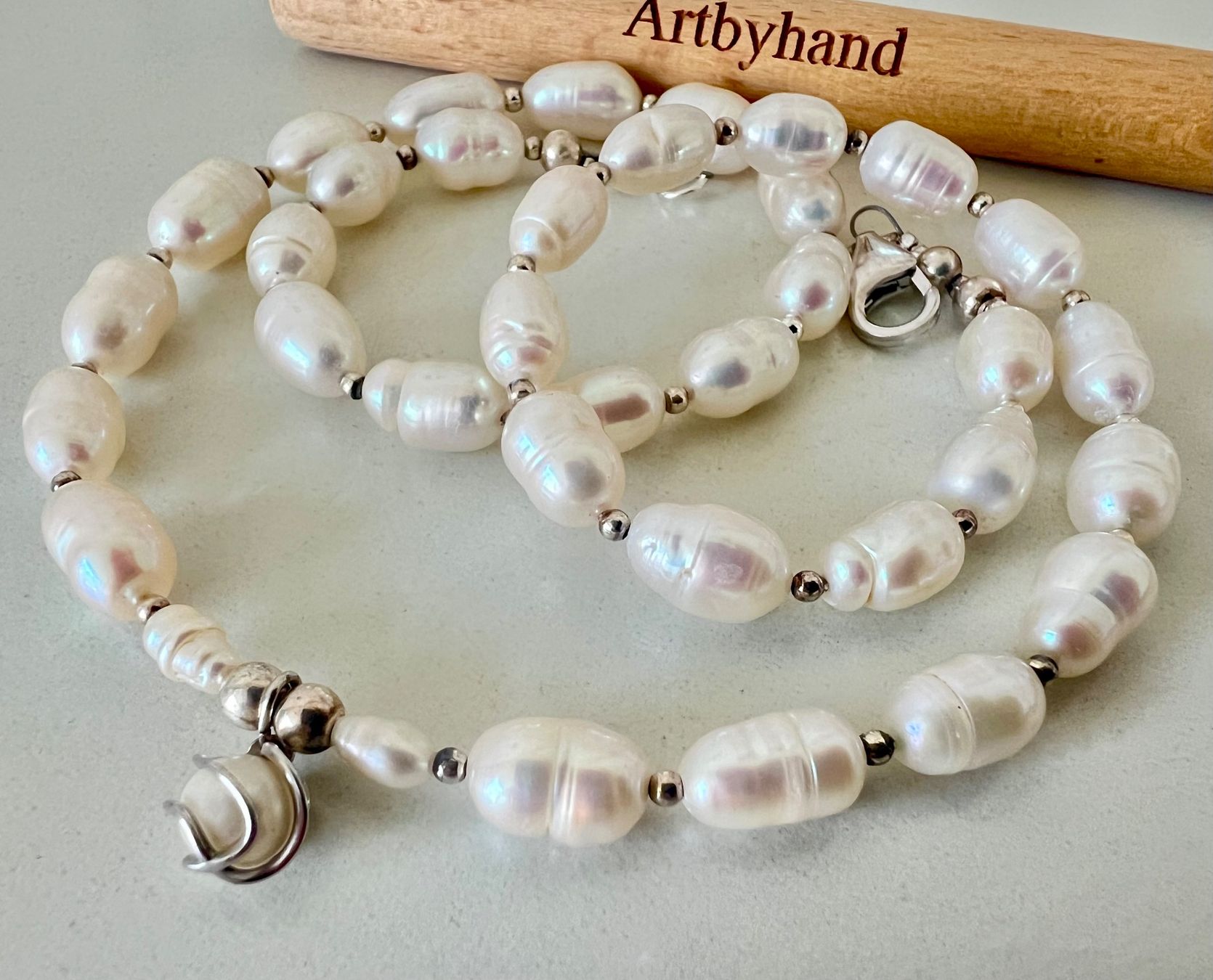 Ketten: Traumhafte Perlenkette 925 Silber mit schwebender Perle – Neu (gemäss Beschreibung) aus Ruswil von artbyhand 1