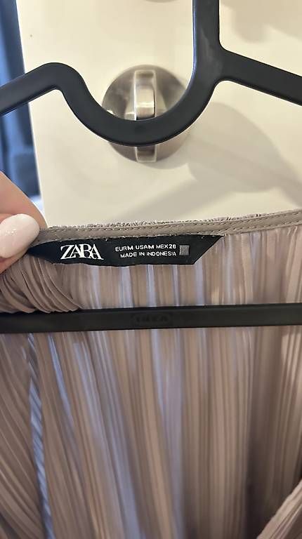 Zara Top: Zara Top – Usato da Zürich venduto da gol_zrr2 2