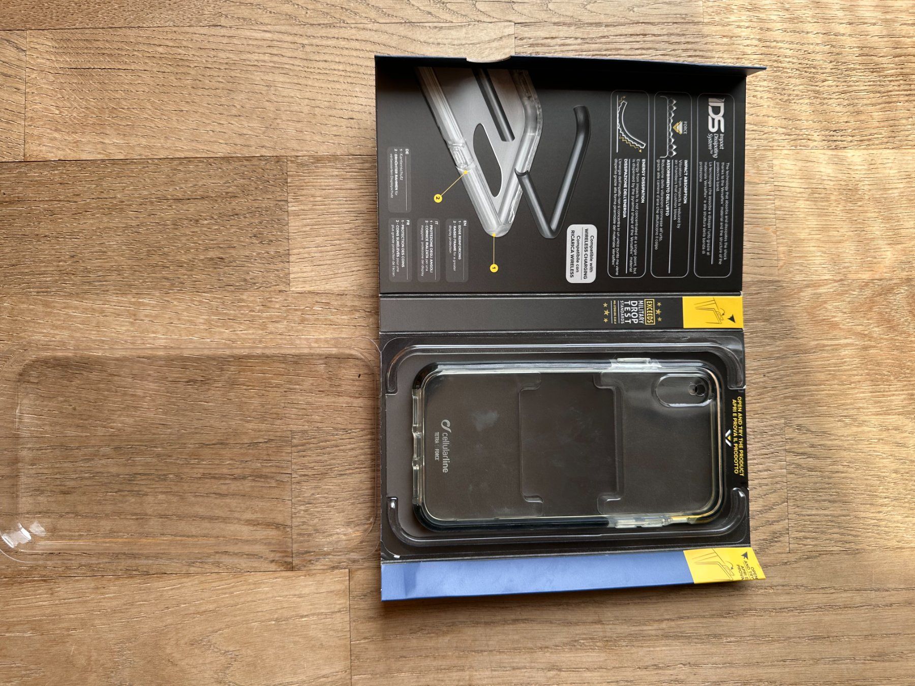 Apple Handys / Smartphones: Cellularline Schutzhülle iPhone XR Tetra Force neu – Neu und originalverpackt aus Meilen von LazarBrothers 1