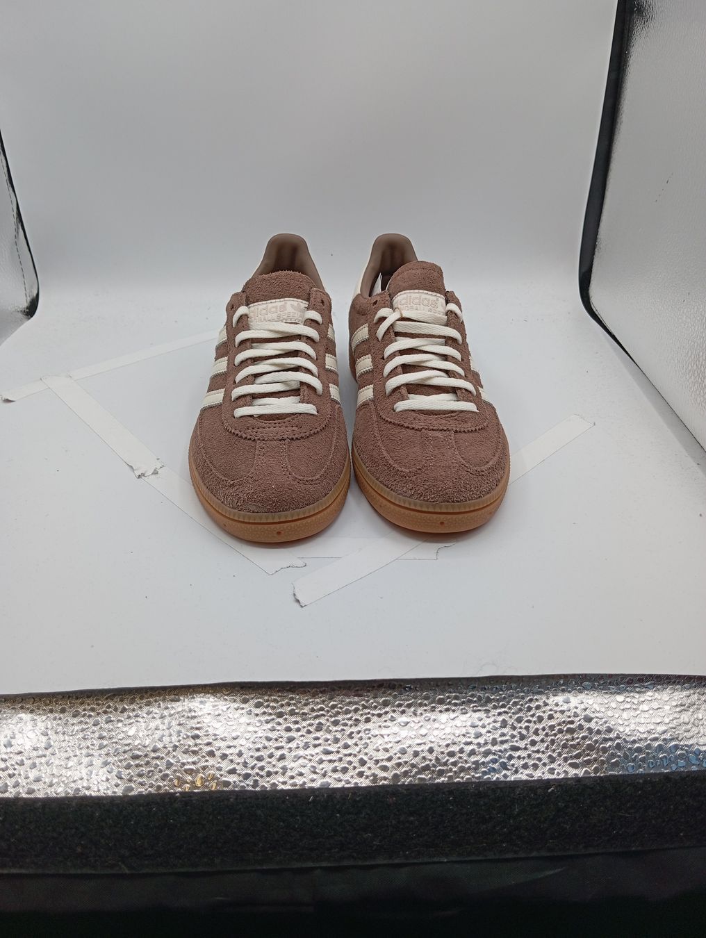 Adidas Herrenschuhe: Adidas Handball Spezial - Earth EU 42 – Neu und originalverpackt aus Schaffhausen von outlez 2