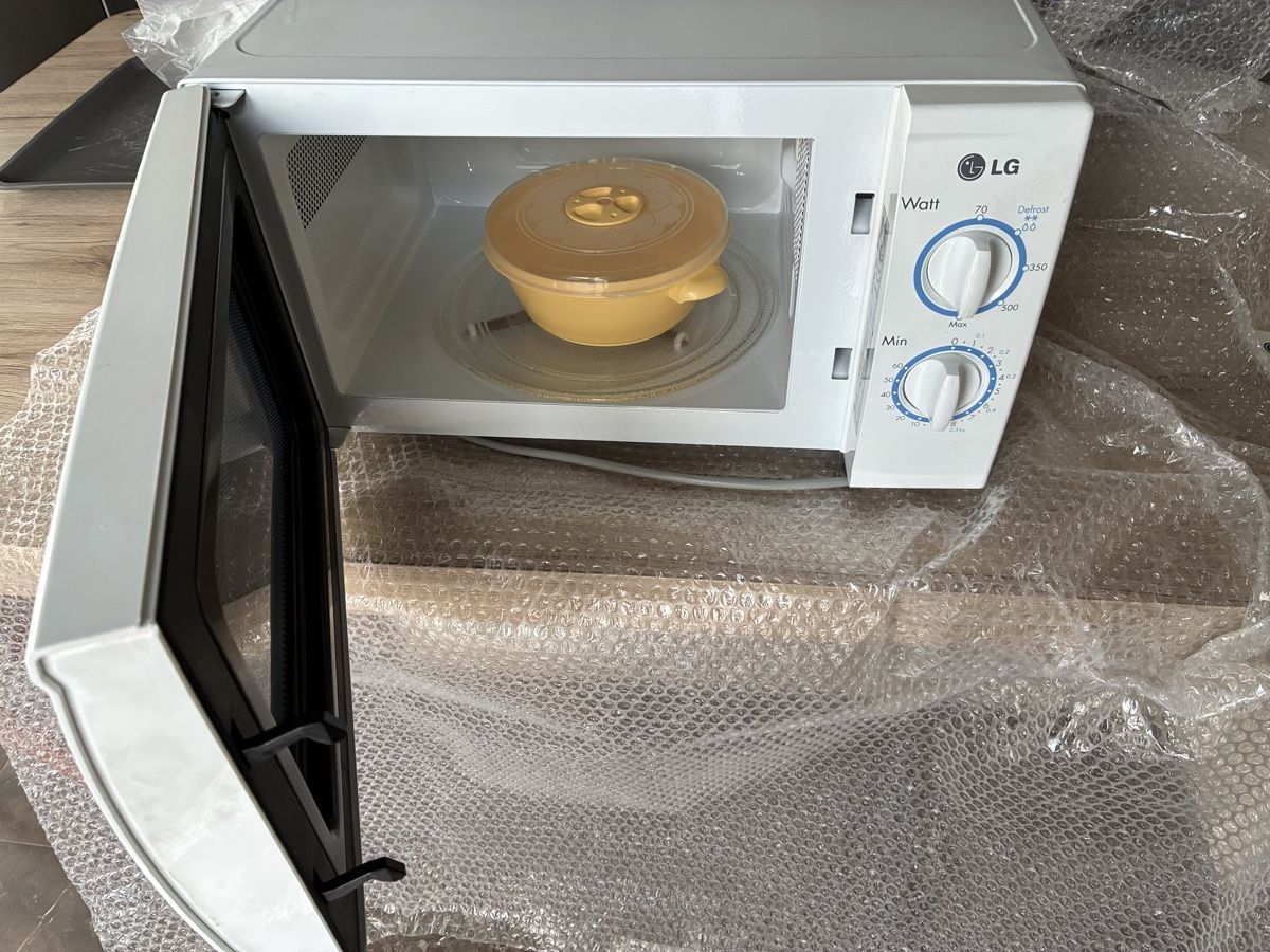 Backöfen: Forno LG modello MS-1924W – Gebraucht aus Bioggio von garderoco