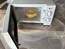 Forno LG modello MS-1924W