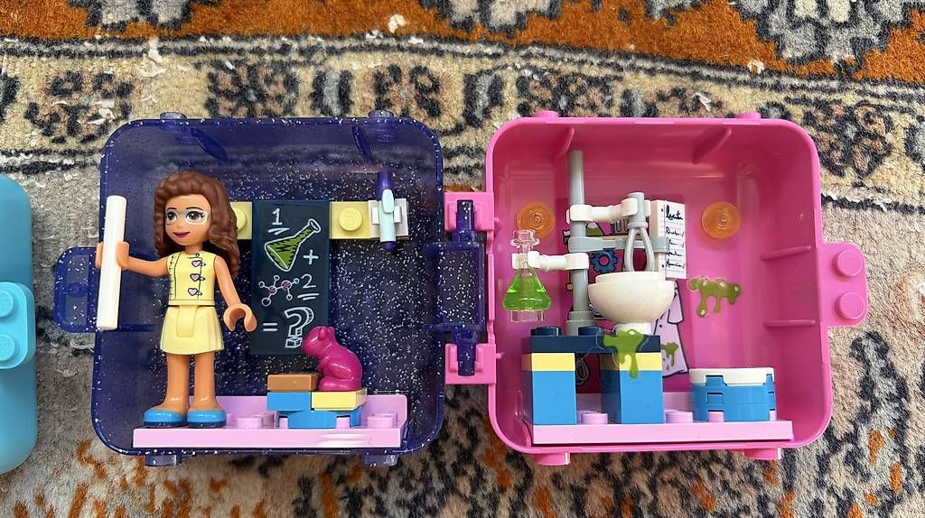 Lego Spielzeuge: Lego Friends Play Cubes – Gebraucht aus Zürich von Engelhard74 3