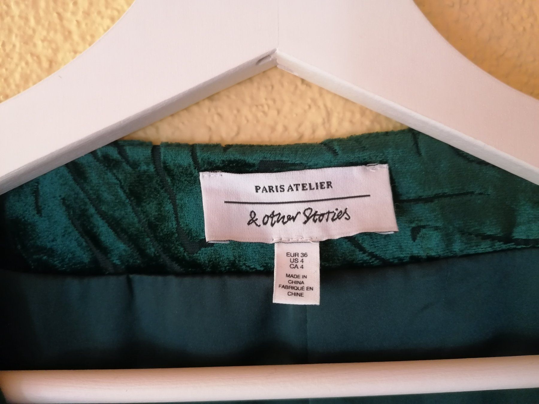Blusen: Samt-Wickelkleid Grün – Neu (gemäss Beschreibung) aus Marbach LU von BitsAndBobs 2