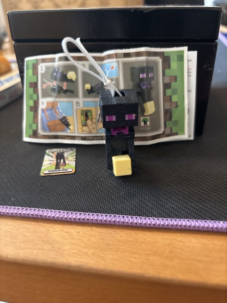 Figurines: Minecraft Ü-Ei Figur Enderman Top Zustand! – Neuf avec emballage d'origine à Köniz par Vamp-Wer