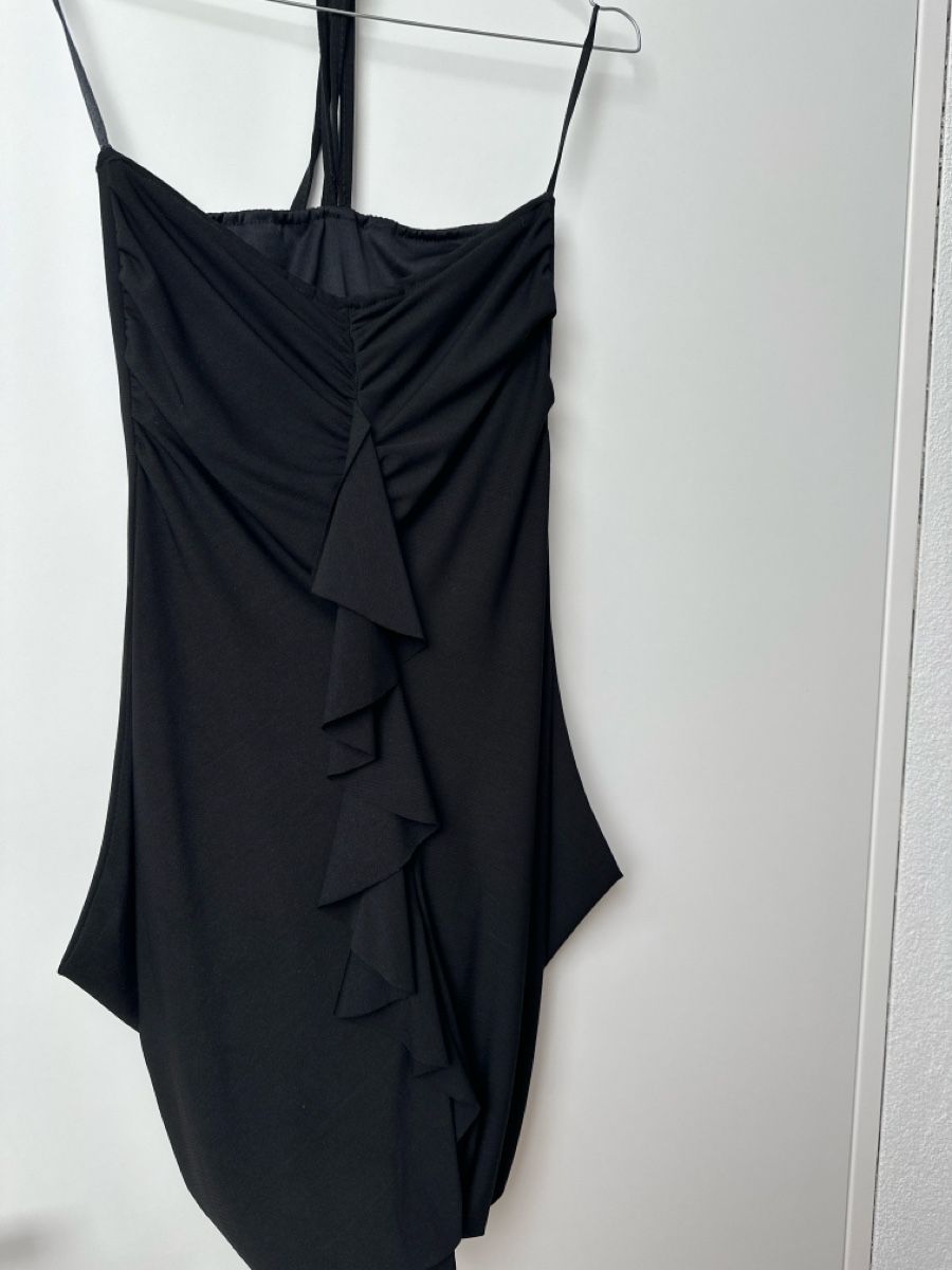 Tops: Top schwarz Grösse S mit Rüschen – Gebraucht aus Rothenburg von wer_g9fd 2