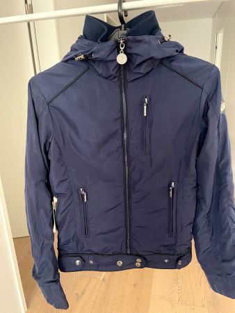 Jacke