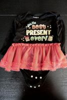 Schmuckes Kleid 6-9 Mte