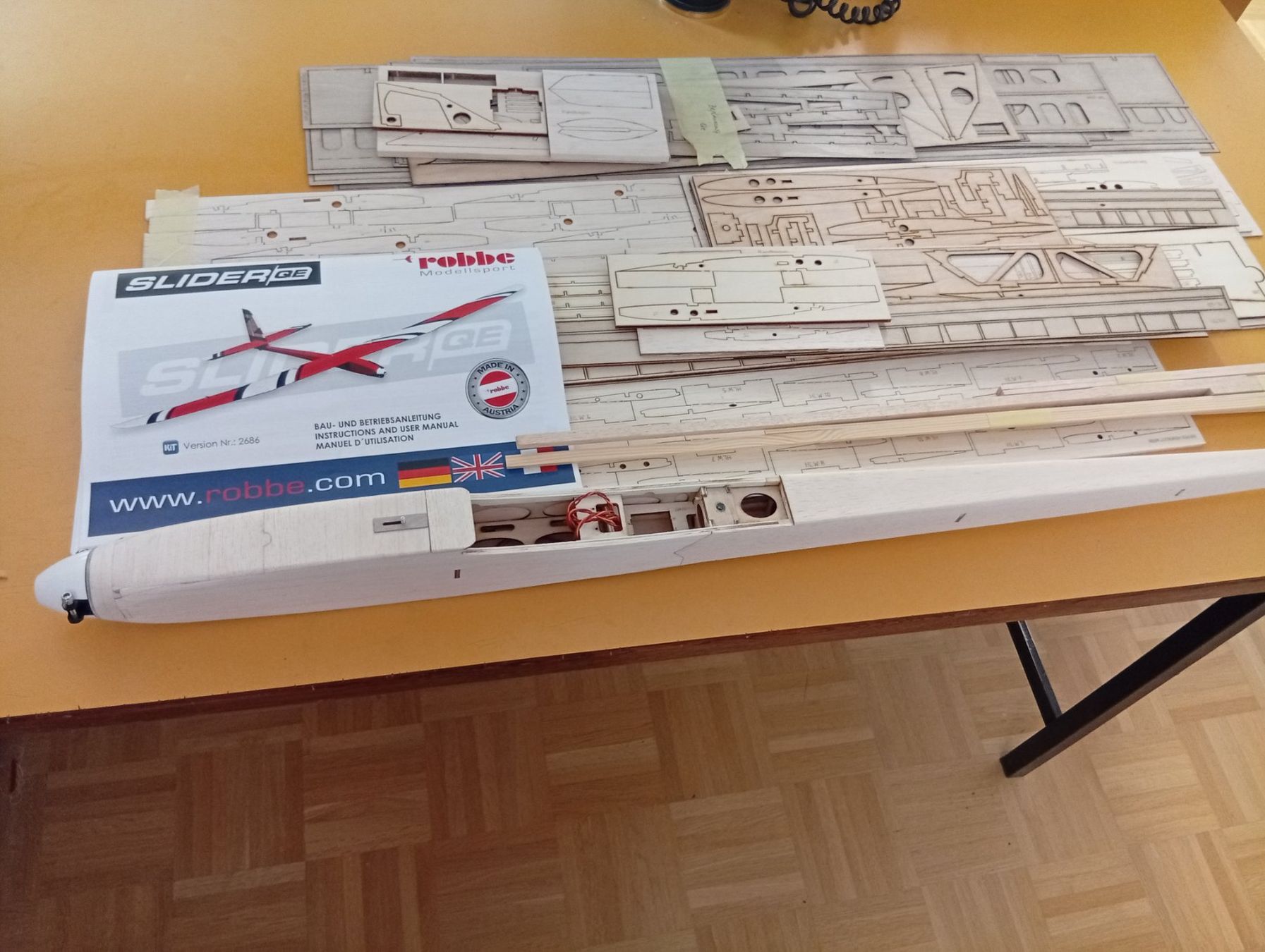 Robbe RC Kits de montage: Slider QE robbe – Neuf avec emballage d'origine à La Chaux-de-Fonds par agusta03