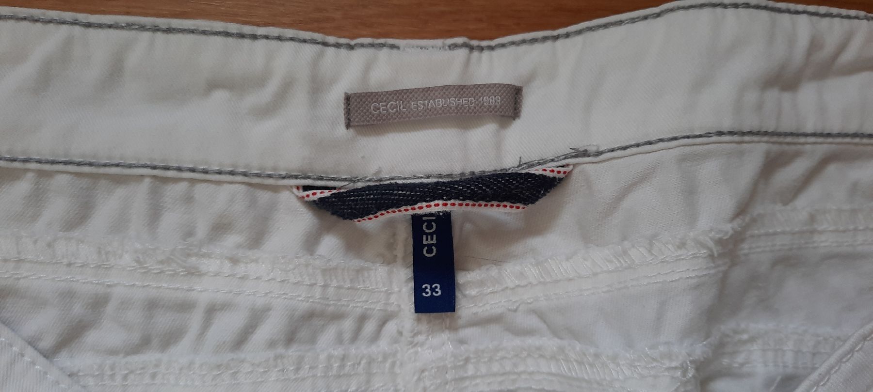 Cecil Jeans: ***CECIL*** Hose weiss Gr 33 – Usato da Wädenswil venduto da H2H_Secondhandshop 2