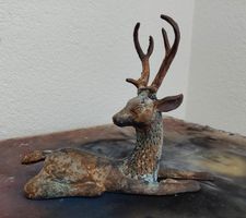 Hirschfigur liegend, antik