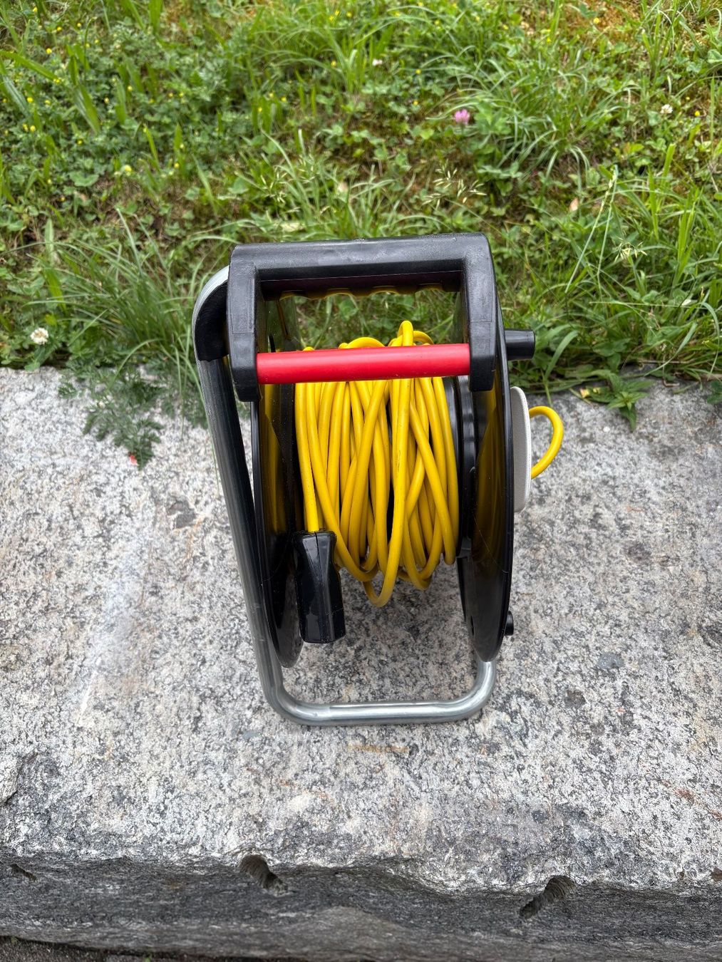 Cavi: Kabelrolle "Brennstuhl,  ca. 18 Meter Kabel – Usato da Weesen venduto da shiva-5 2