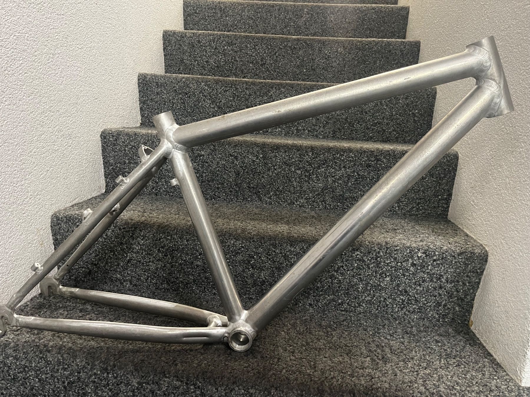 Pezzi di ricambio: Alu Fahrrad Rahmen – Difettoso da Mühlethurnen venduto da Kolly225