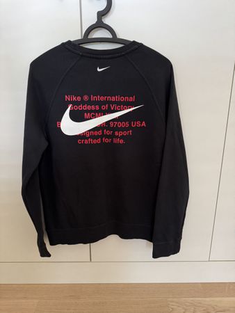 Sweat-shirt Nike taille 158-170cm