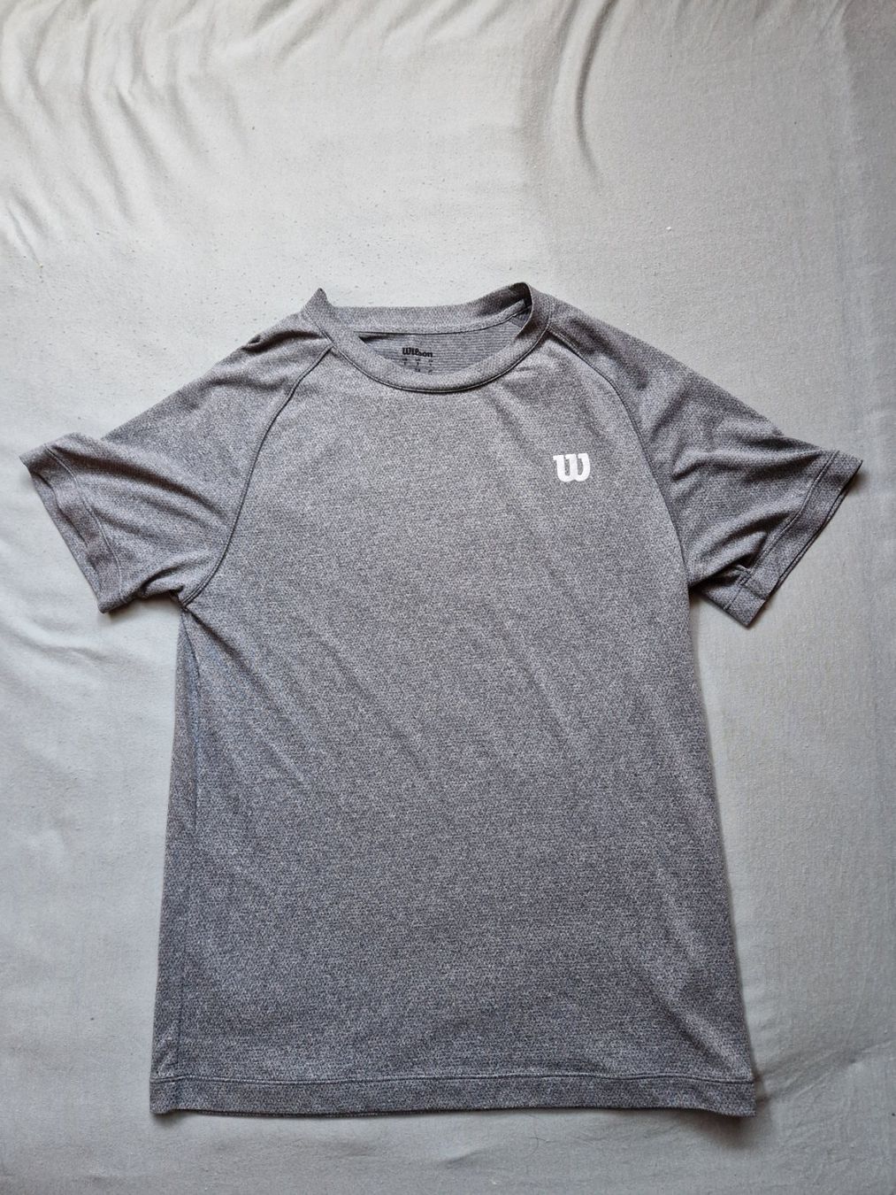 Wilson T-Shirts: Tennis Shirt Wilson S – Gebraucht aus Luzern von Patsports