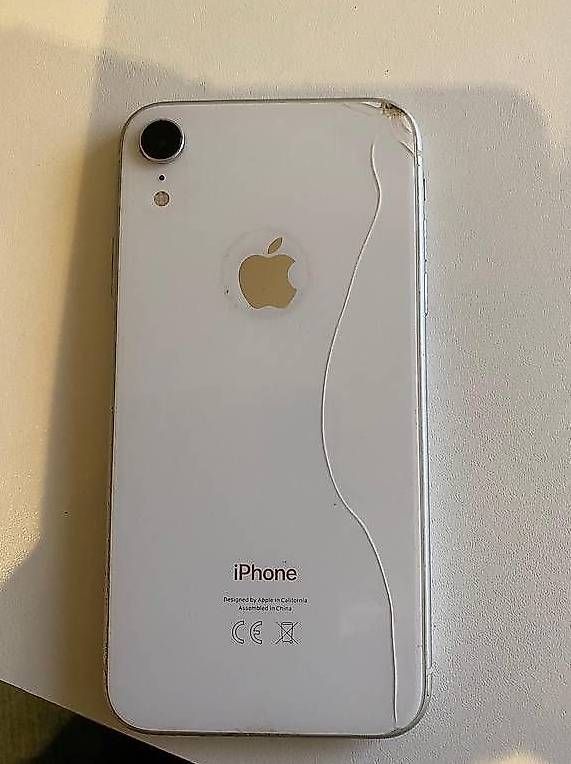 Telefoni cellulari / Smartphones: Iphone XR mit 128 GB – Usato da Kreuzlingen venduto da pam1977