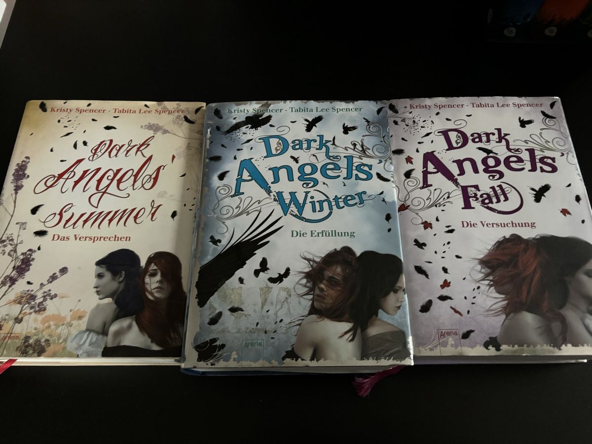 Libri: Dark Angels / Hardcover – Nuovo (secondo la descrizione) da Amriswil venduto da SCHLOSSGEISTLI
