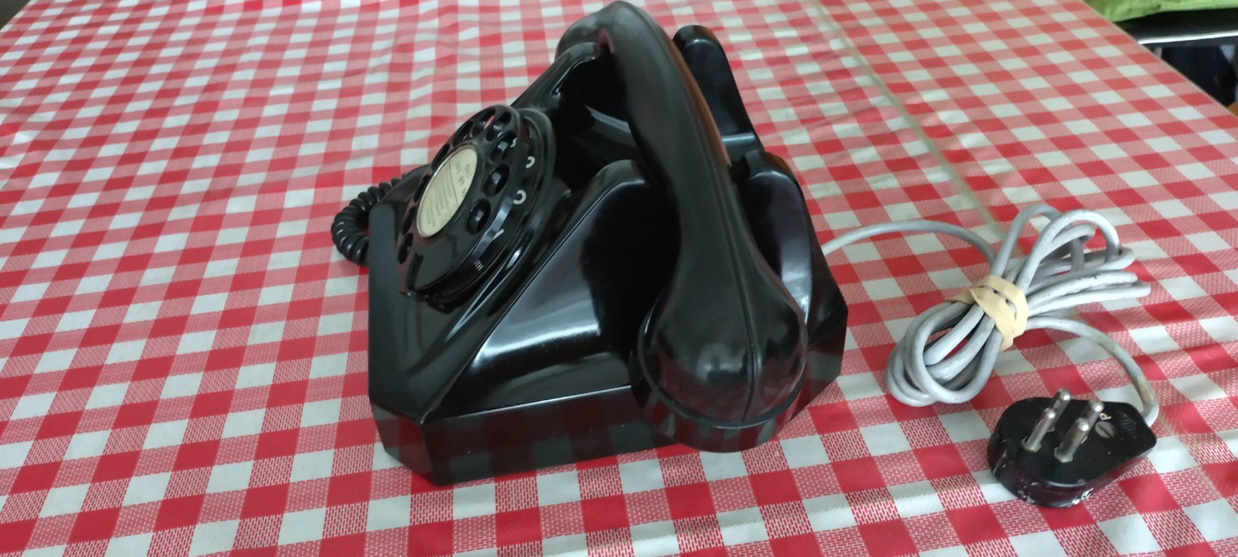 Telefoni: Tischtelefon – Usato da Liestal venduto da waeckerli 1