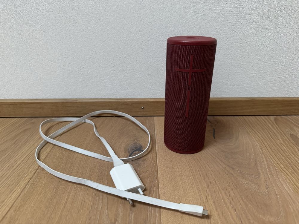 Ultimate Ears Megaboom 3 Bluetooth Lautsprecher Rot (Gebraucht) in