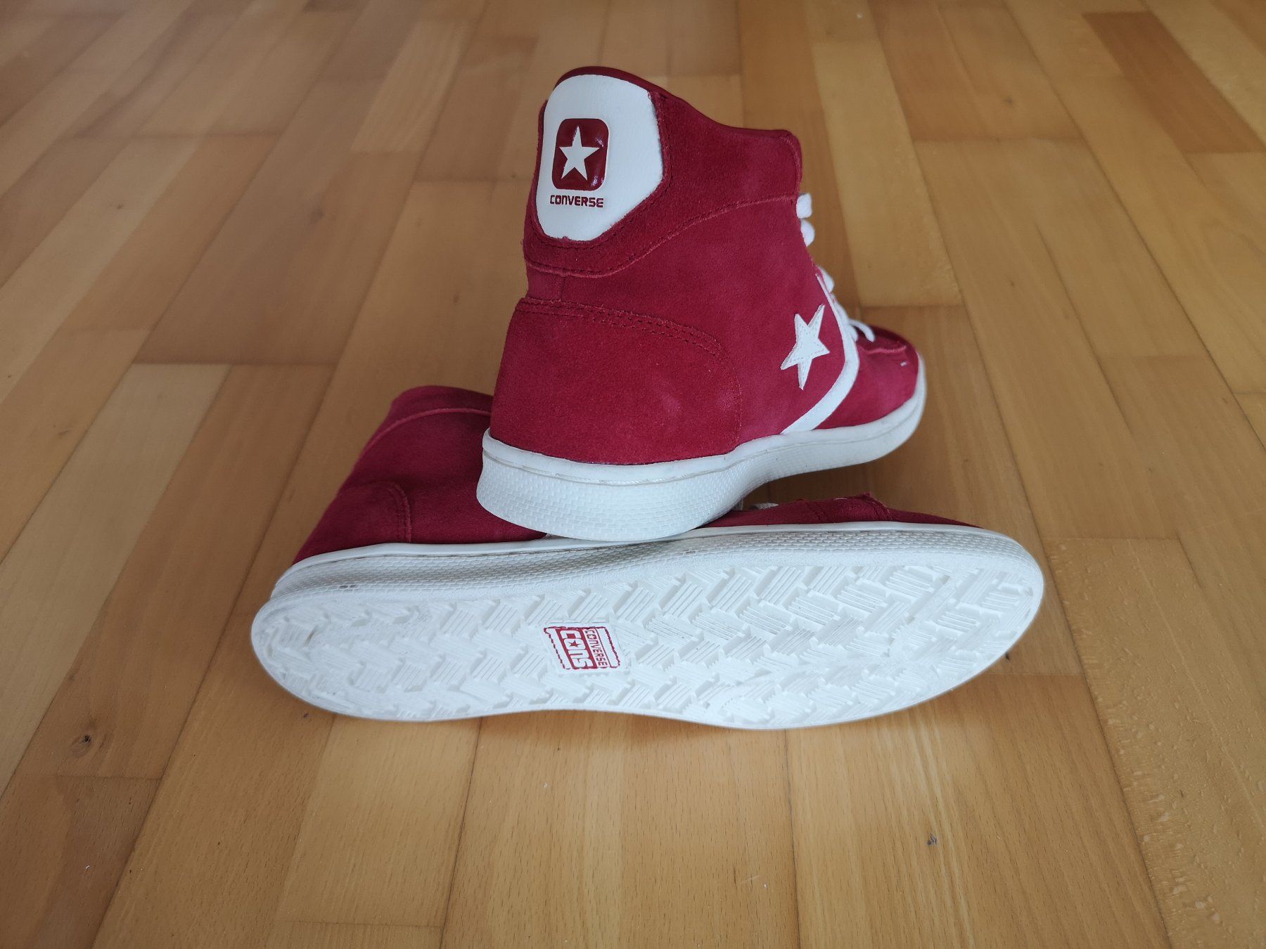 Converse Scarpe da uomo: NEUE Converse Echtleder Gr.41 – Usato da Brunnen venduto da boerdsch 2