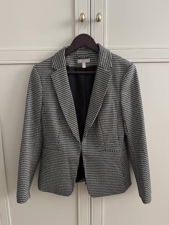 Jacken: H&M Blazers  – Gebraucht aus Horw von med_798c