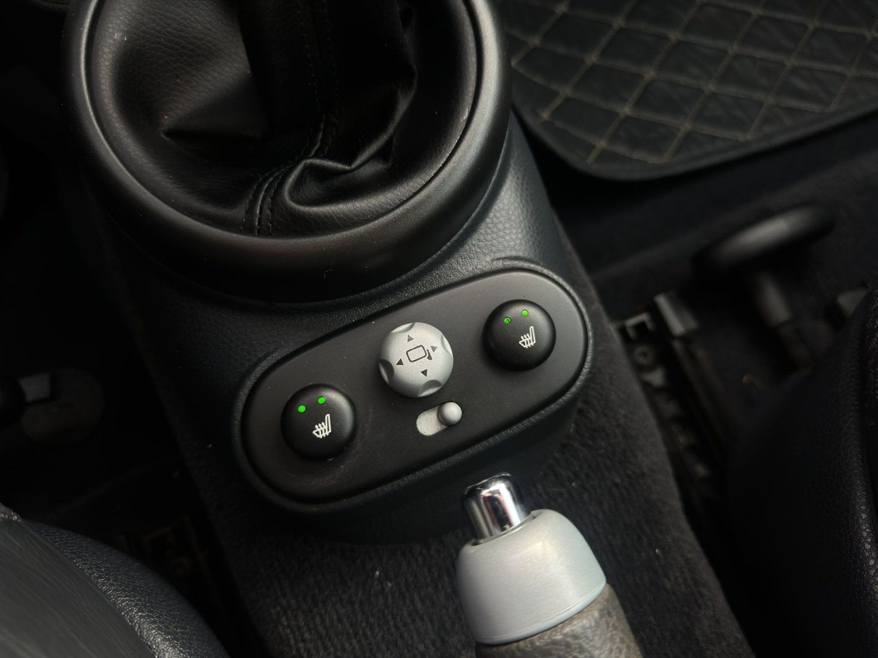 Mini Autos: MINI Cooper – D'occasion à Allschwil par MAS-Auto-Allschwil 8