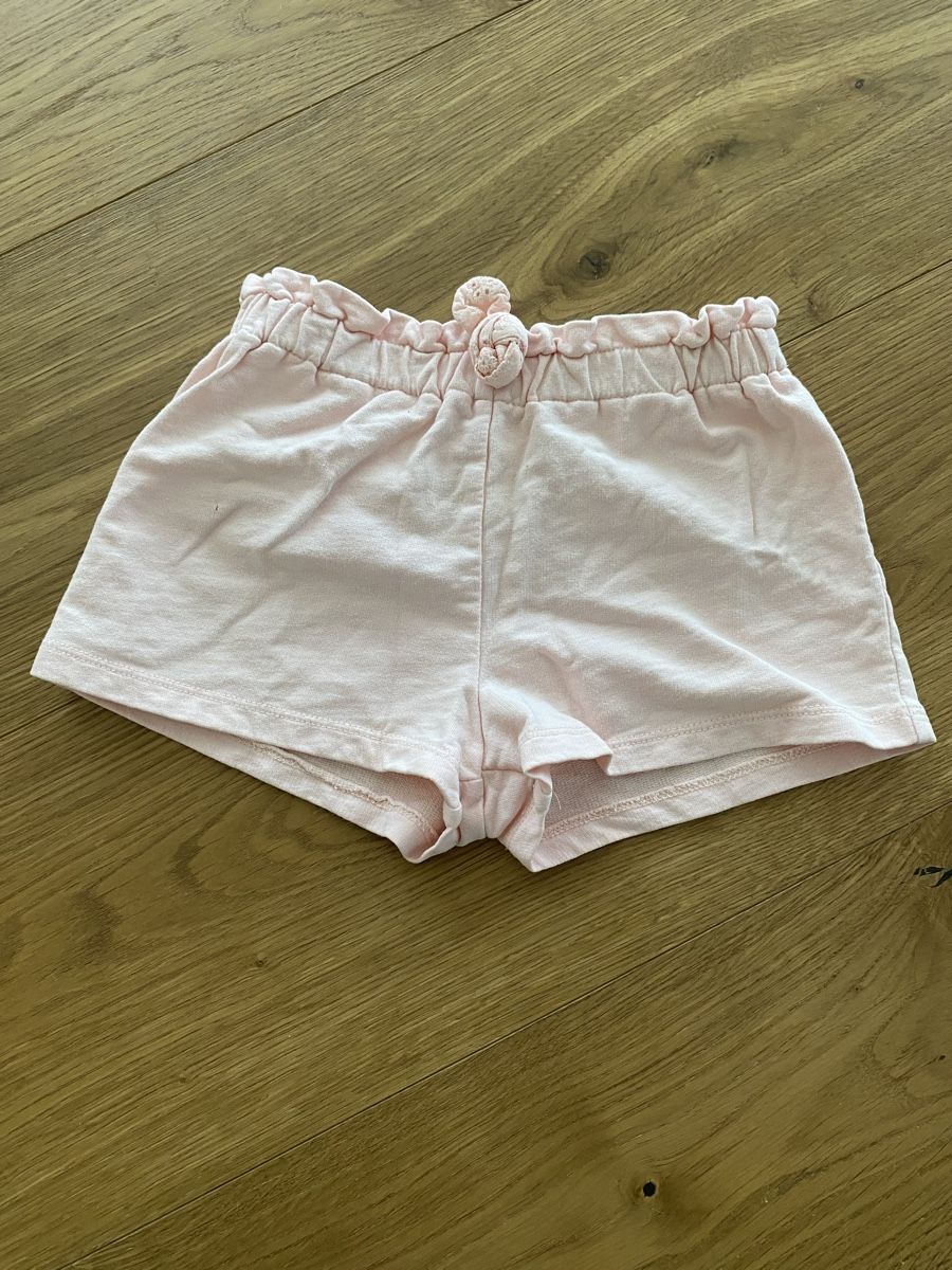 H&M Pantaloni: Mädchen Shorts H&M Gr.92 – Usato da Greppen venduto da Nathi_C