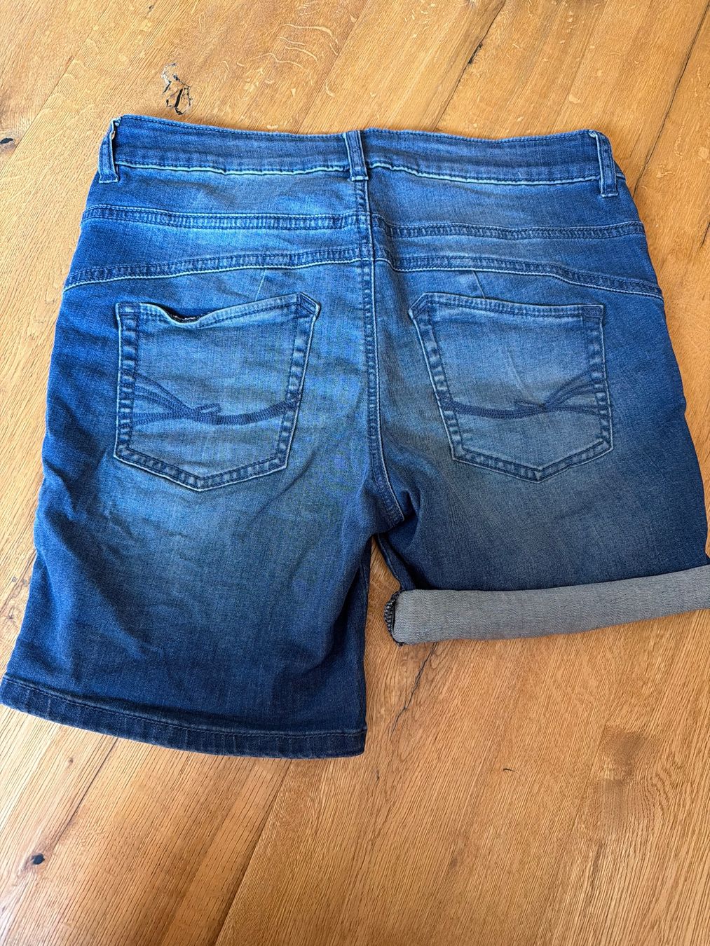 Tom Tailor Pantaloni: shorts tom tailor – Nuovo (secondo la descrizione) da gurzelen venduto da malu04 2