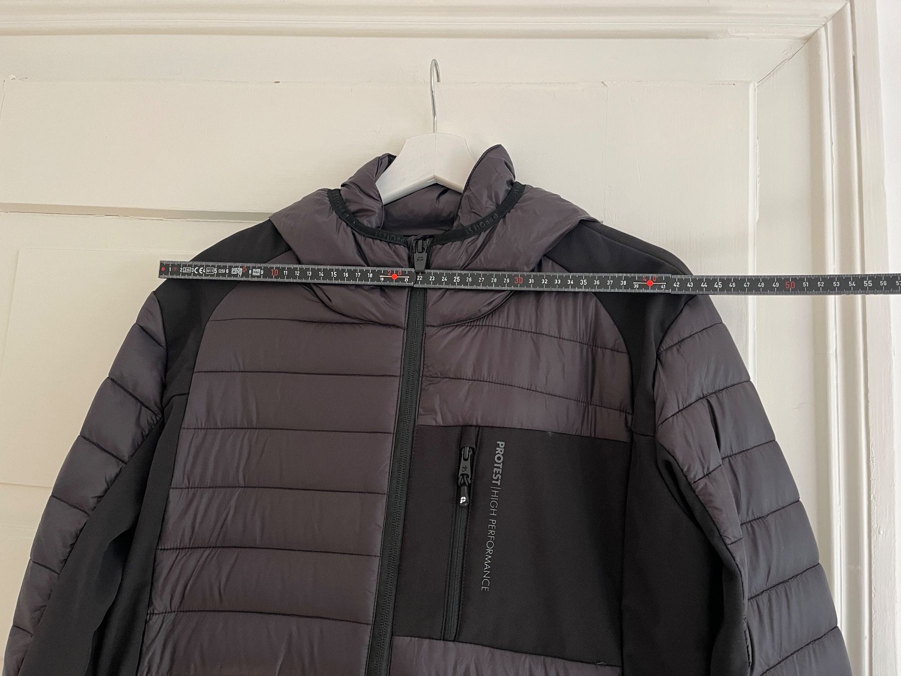 Protest Giacche: Protest Daunenjacke Herren M High Performance Top Zustand – Nuovo (secondo la descrizione) da Zürich venduto da bretxo 6