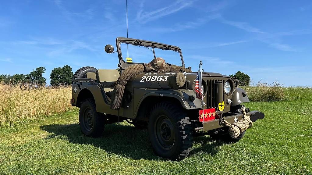 Jeep Automobili: Willys Jeep M 38 A 1 mit neu MFK – Usato da Pfaffnau venduto da sonnenbulme 2