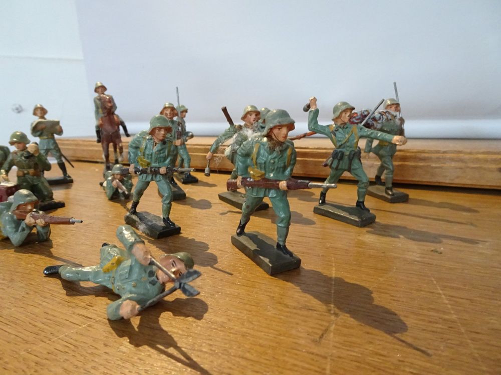 Elastolin Figuren 2 Weltkrieg