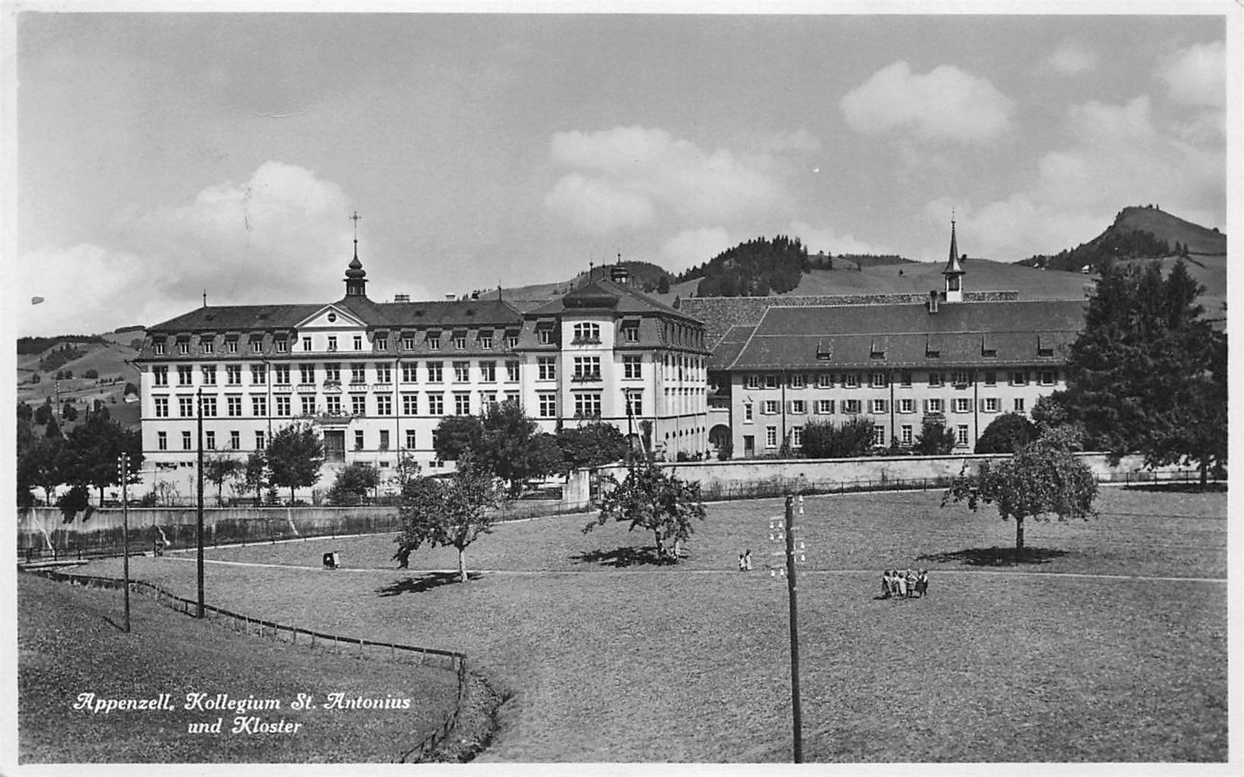 Ansichtskarten: Appenzell, Kollegium St. Antonius – Gebraucht aus Ottikon b.Kemptth. von Neptun1974