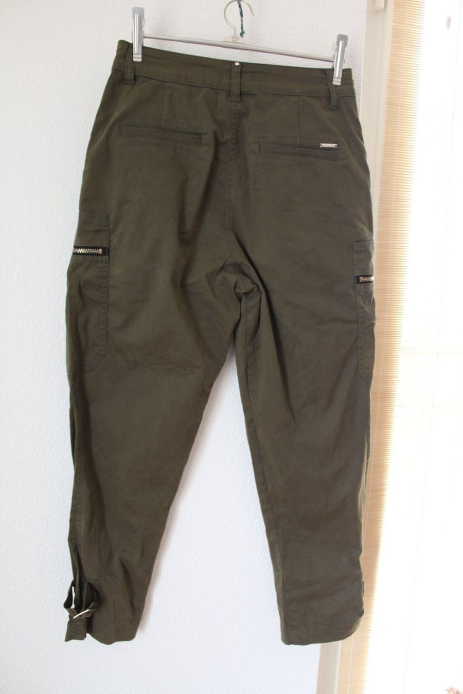Liu Jo Pantaloni: Damenhose  Gr. S /Liu.Jo Milano – Usato da Locarno venduto da madame-tus-sauds 1