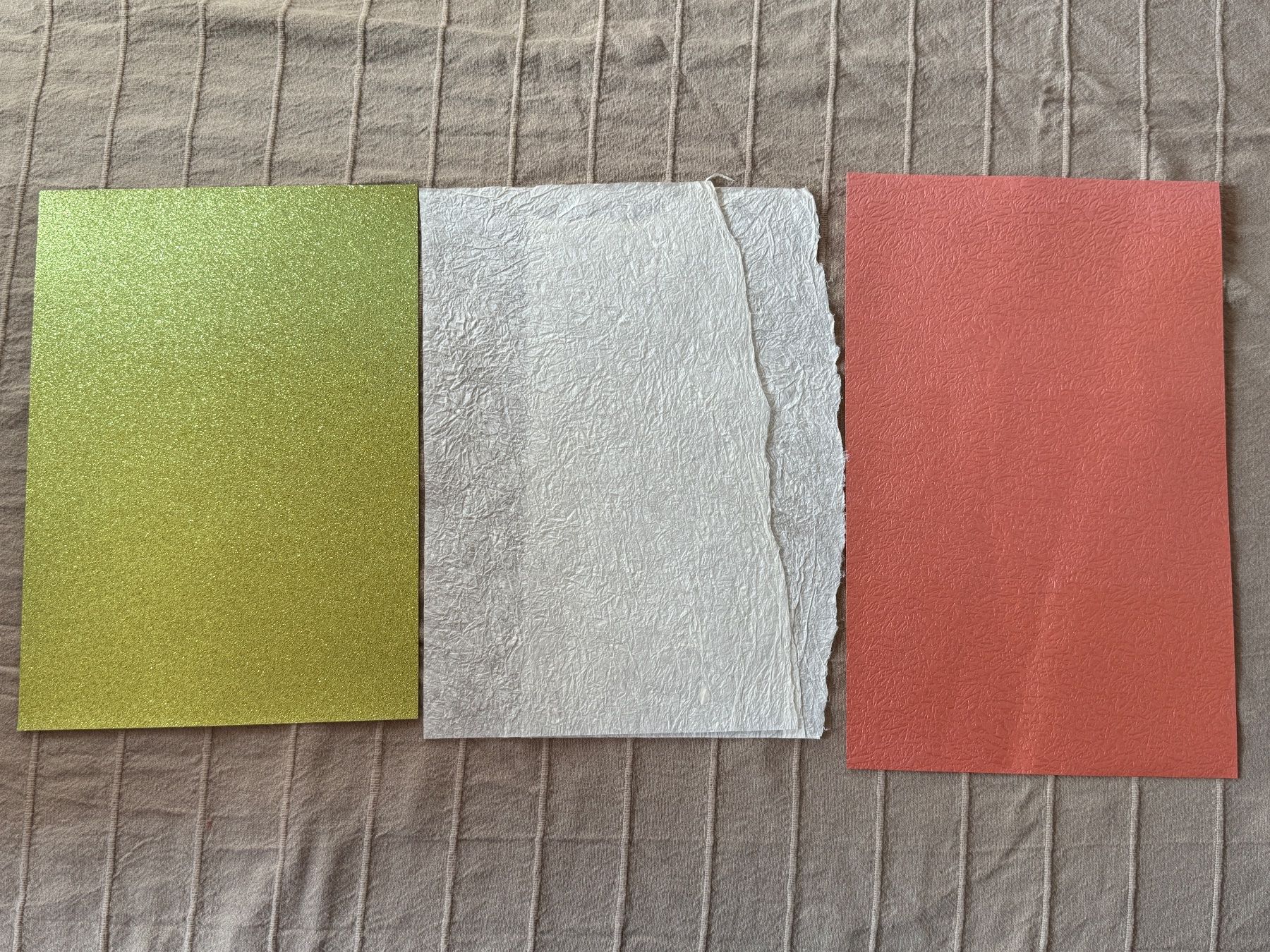 Carta: Diverses, hochwertiges Bastelpapier – Nuovo (secondo la descrizione) da Winznau venduto da Sandhya 5