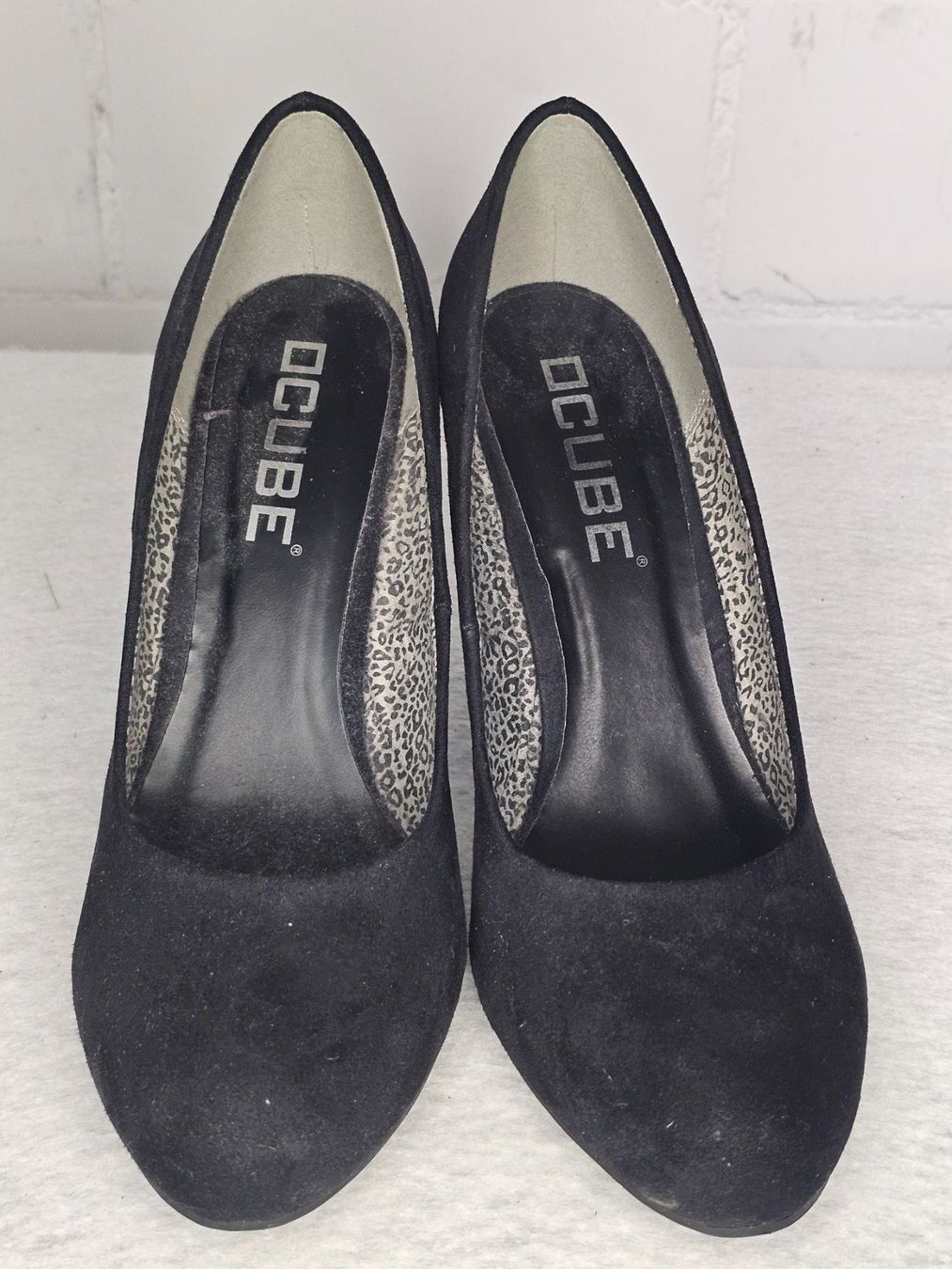 Cube Scarpe da donna: Schwarze Wildleder Pumps CUBE Gr. 40, hohe Absätze – Usato da Pfäffikon ZH venduto da Gugus60 3
