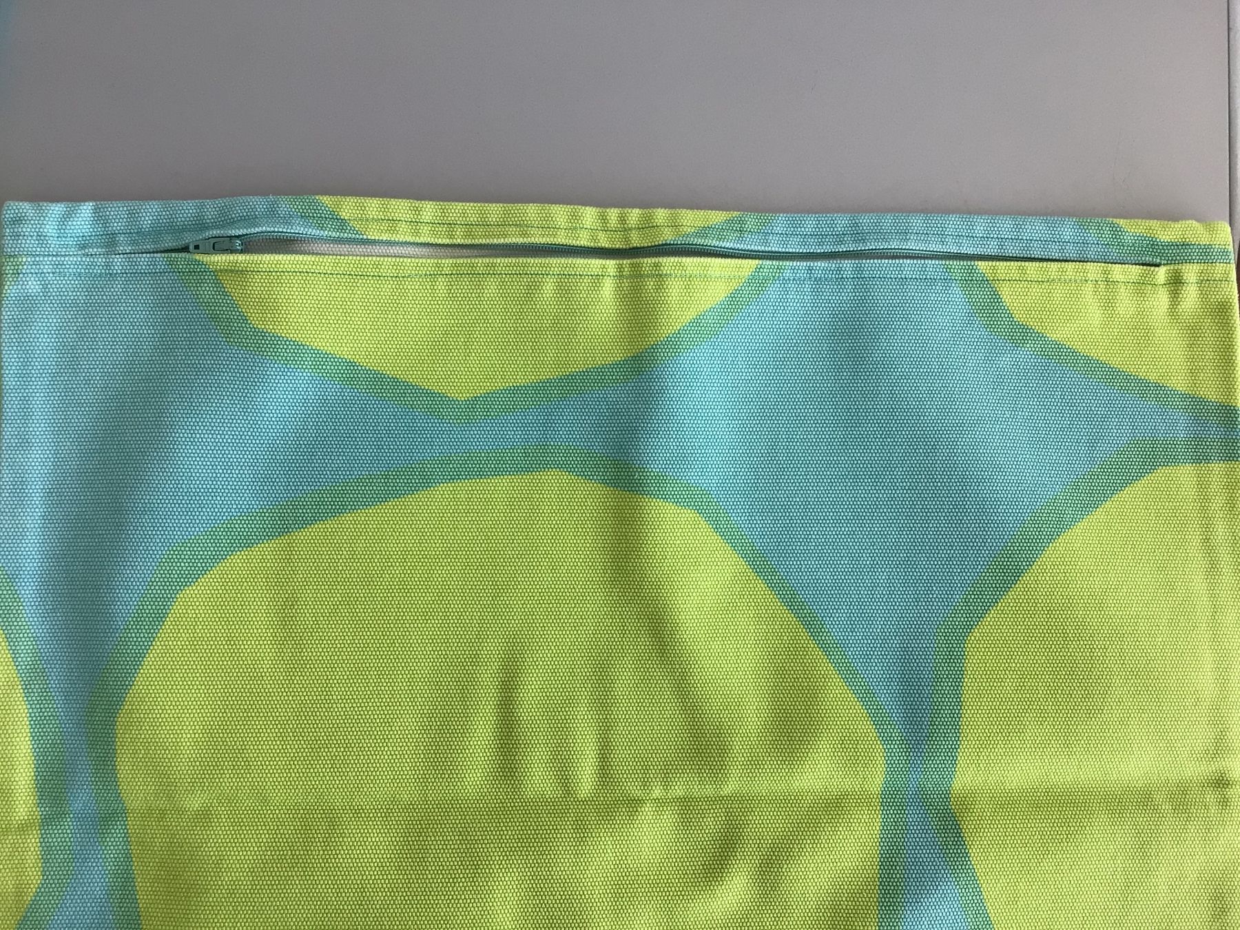 Marimekko Kissen: MARIMEKKO Zierkissenhüllen – Gebraucht aus Bassersdorf von heyland 2