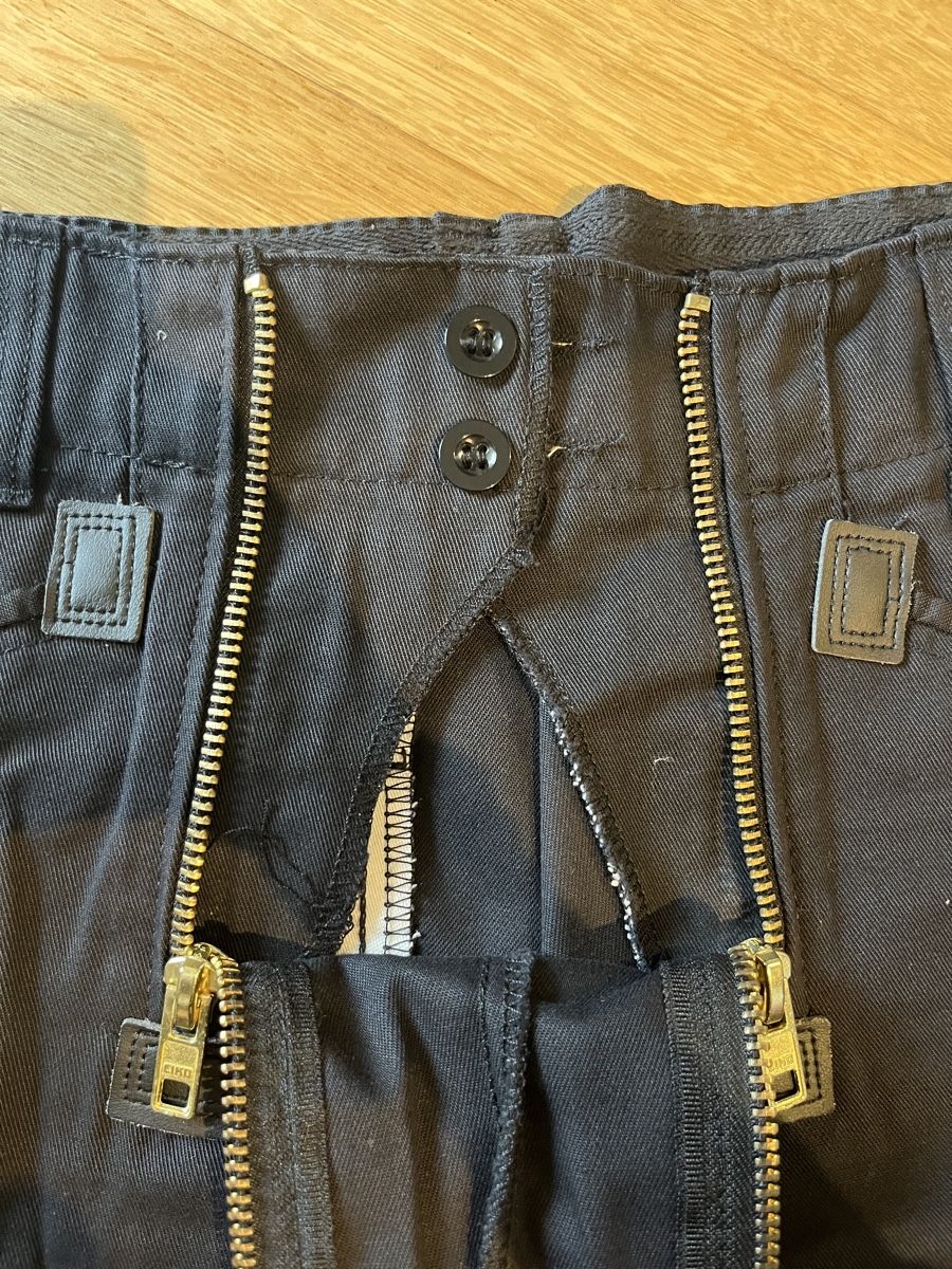 Pantaloni: Eiko Arbeitsshorts, Grösse 46, neuwertig – Usato da Frauenfeld venduto da Babsi77 2